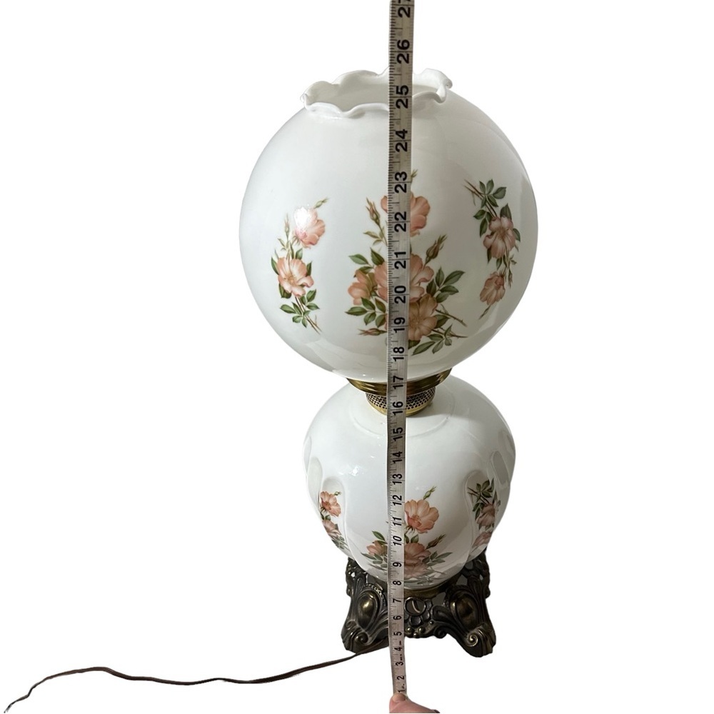 Vtg Hand Painted Floral Bulbous Ceramic Hurricane Parlor Lamp Brass Pedestal 24” - Picture 14 of 17